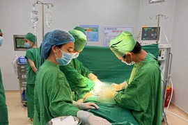 Ca mổ chiều 29 Tết, giành giật sự sống cho mẹ con sản phụ giữa lằn ranh sinh tử