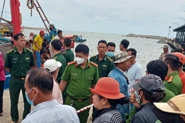 Chuyến đi biển định mệnh và lá đơn bãi nại của người vợ mất chồng