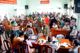 Lâm Đồng rà soát cán bộ cấp tỉnh để tăng cường cho cơ sở