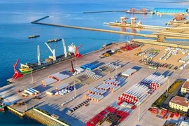 Từ Vĩnh Tân đến Sơn Mỹ, những bến cảng tỉ đô vươn ra biển lớn