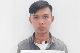 Tây Ninh tạm giữ thanh niên dùng biển số giả, tông xe csgt rồi bỏ chạy