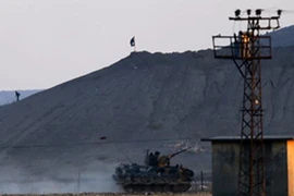 Dân quân người Kurd xoay chuyển tình thế, đẩy lùi IS