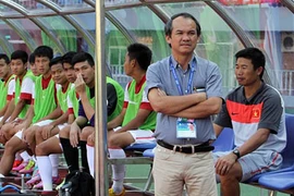 Công Phượng sẽ đá cặp với tiền đạo ngoại ở V-League 2015