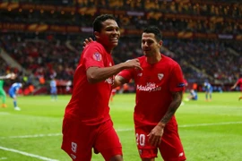 Liverpool chơi ‘tất tay’, tính cướp tiếp mục tiêu Bacca của M.U