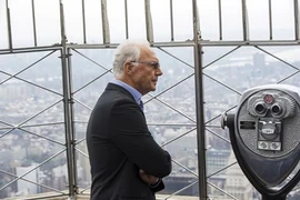 Chủ tịch LĐBĐ Đức từ chức: Beckenbauer chịu áp lực lớn