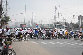 Long An: Thưởng tết công nhân bằng… 10 tô phở