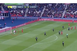 PSG níu ngôi vương bằng bàn thắng bẩn nhất thế giới