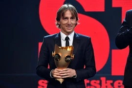 Sau quả bóng vàng, Modric tiếp tục được vinh danh ở Croatia