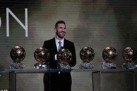 Messi nói gì sau khi giành quả bóng vàng thứ sáu?