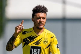 Dortmund chính thức chốt tương lai Sancho, MU dửng dưng