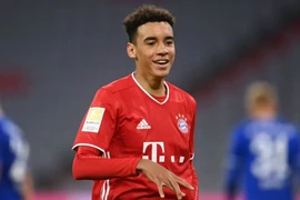 Tuyển Anh và Đức giành sao trẻ vừa ghi bàn lịch sử cho Bayern