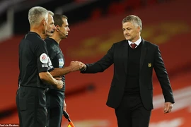 Solskjaer nói gì về bước ngoặt tranh cãi khiến MU thua trận?