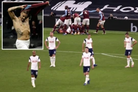 Bale vào sân, Tottenham đang dẫn 3 bàn bị gỡ hòa đau đớn