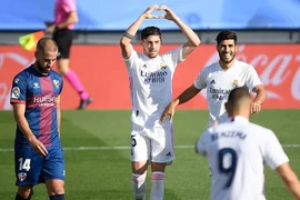 Hazard 'nổ súng', Real Madrid đòi lại ngôi đầu La Liga