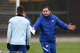 Lampard đang gặp khó khăn lớn ở Chelsea. ẢNH: GETTY