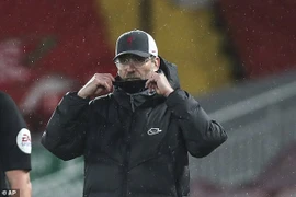 Klopp thất vọng trong trận Liverpool thua Brighton 0-1. ẢNH: AP