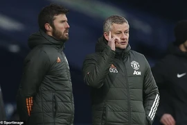Solskjaer chưa từ bỏ cuộc đua vô địch Premier League. ẢNH: SPORTIMAGES 