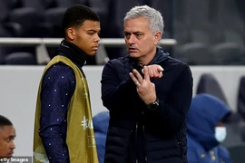 Mourinho ví Dane Scarlett là "viên kim cương". ẢNH: GETTY
