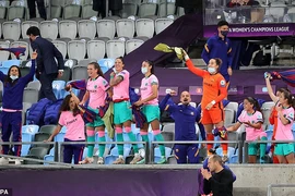 ‘Hủy diệt’ Chelsea, nữ Barcelona đăng quang Champions League