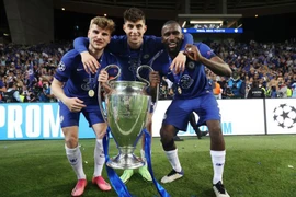 UEFA công bố địa điểm 4 trận chung kết Champions League