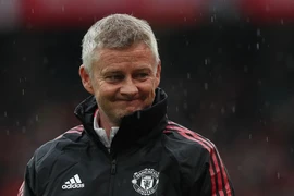 Hành động của Klopp và Solskjaer là đáng xấu hổ