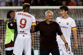 Khởi đầu bất thường của Jose Mourinho