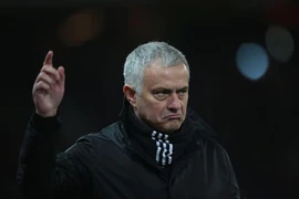 Mourinho lấy ‘bài MU’ bào chữa cho thất bại thê thảm nhất lịch sử