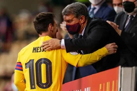 Messi chắc chắn trở lại Barcelona