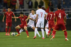 Thầy Park cởi bỏ áp lực tâm lý cho cầu thủ VN bằng... bánh chưng