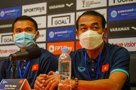 HLV Đinh Thế Nam chia sẻ nhiều thông tin 'độc' sau trận thắng của U-23 VN