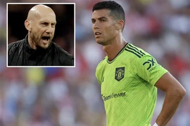 Ronaldo sẽ kéo các cầu thủ MU xuống vực