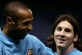 Messi giải thích lí do không dám nhìn thẳng vào mắt Henry
