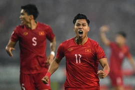 Siêu dự bị cứu tuyển Việt Nam thoát thua Thái Lan