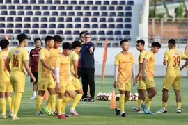 Danh sách rút gọn U-22 Việt Nam, Troussier chia tay 7 cầu thủ