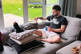 Bruno Fernandes mang nạng, MU lâm nguy