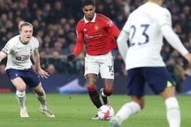 MU - Aston Villa: “Quỷ đỏ” trở lại Top 3