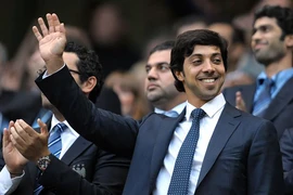 Số tiền ‘gửi ngân hàng’ đi vào lịch sử thế giới của Man City