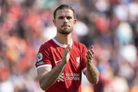 Đội trưởng Liverpool ‘trúng số độc đắc’