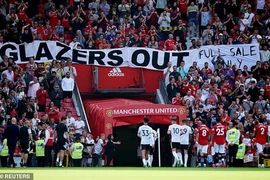 Nhà Glazer bắt MU làm con tin, Ten Hag nói Maguire là cầu thủ giỏi nhất