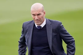 Zidane giải thích lí do từ chối công việc ở MU