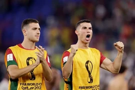 Ronaldo rời MU với “quả trứng trên mặt” vì một lời khen