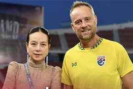 Madam Pang trải lòng về lí do Thái Lan sa thải HLV Polking