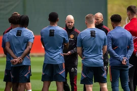 Ten Hag bị cáo buộc làm quá ở MU, McTominay nói gì?