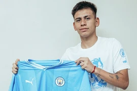 Man City chính thức ký hợp đồng ‘rẻ bèo’ với ‘Messi đệ nhị’
