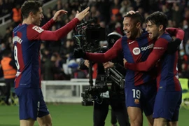Barca thắng nhọc Osasuna