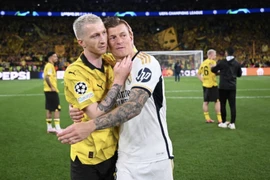 Vinh quang cho Kroos, nghiệt ngã cho Reus