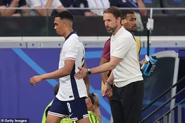 Đội tuyển Anh phải chấm dứt ngay nỗ lực biến Alexander-Arnold thành Pirlo