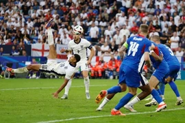 Đội tuyển Anh may mắn vào tứ kết Euro 2024, tiếc cho Slovakia