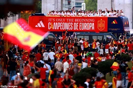 ‘Biển người’ trong buổi lễ đặc biệt ăn mừng chức vô địch Euro 2024 của Tây Ban Nha