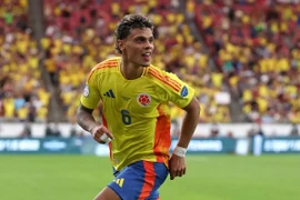MU ra giá 17 triệu bảng mua ngôi sao ở Copa America, Ten Hag nói rõ tương lai của McTominay